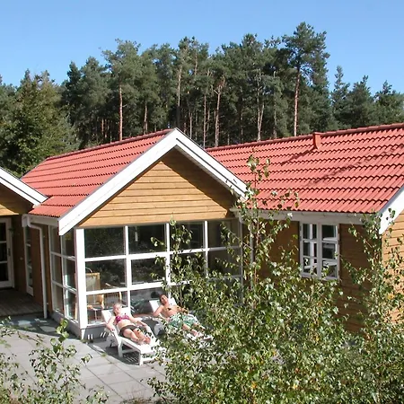 5 Star In Aakirkeby *
