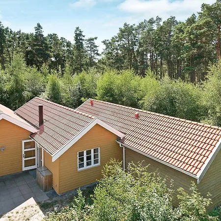 5 Star In Aakirkeby * Vester Sømarken